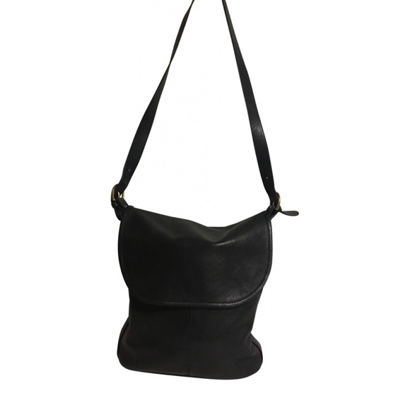 Coach vintage black leather crossbody handbag - Picture 1 of 8